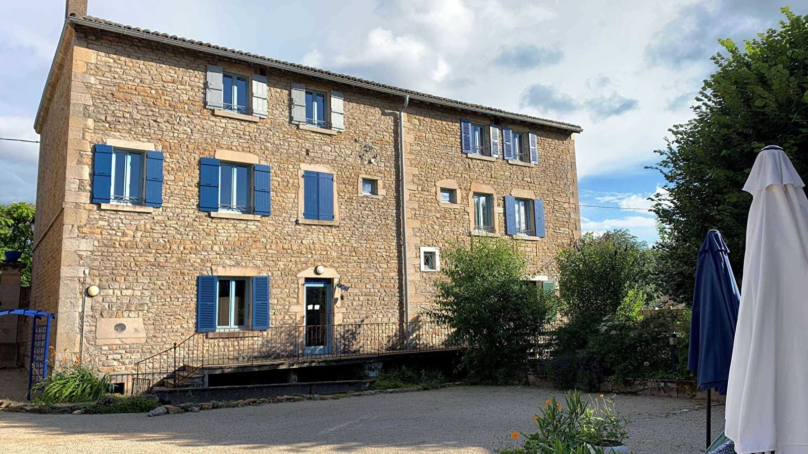 Grand gîte de la Roche Bleue