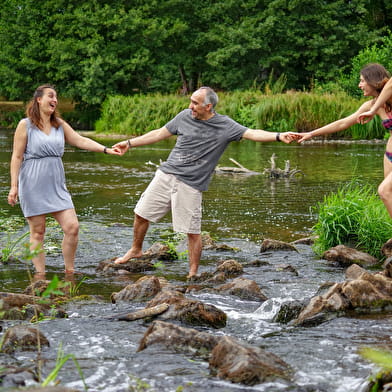 Aire de pique-nique 'En bord de rivière'