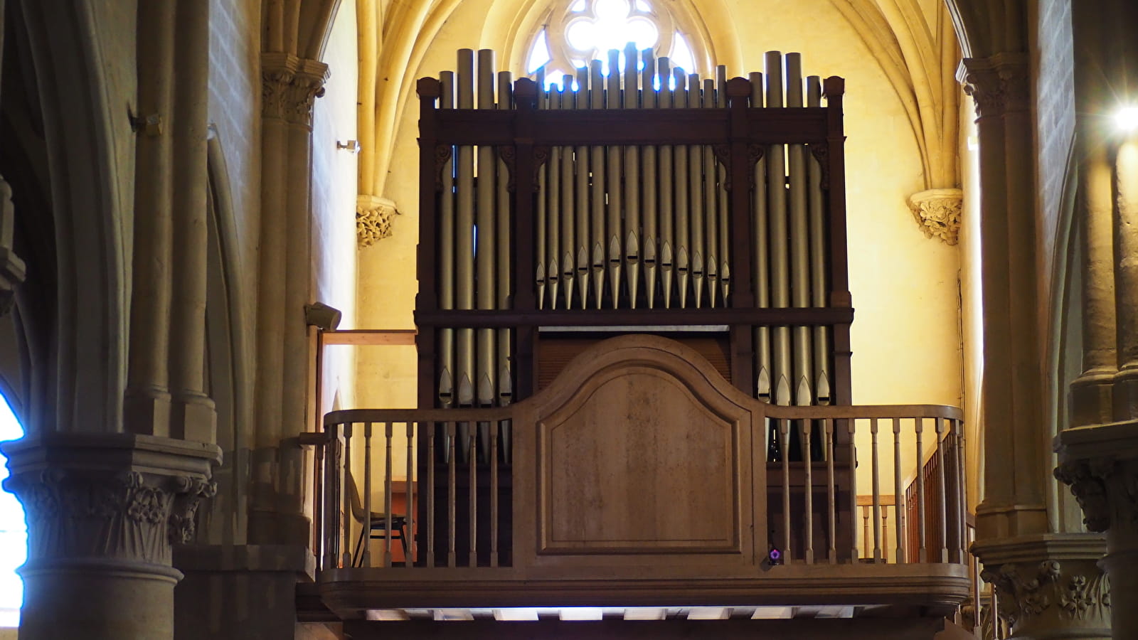 Orgue Banfield de l'église Saint-Léger