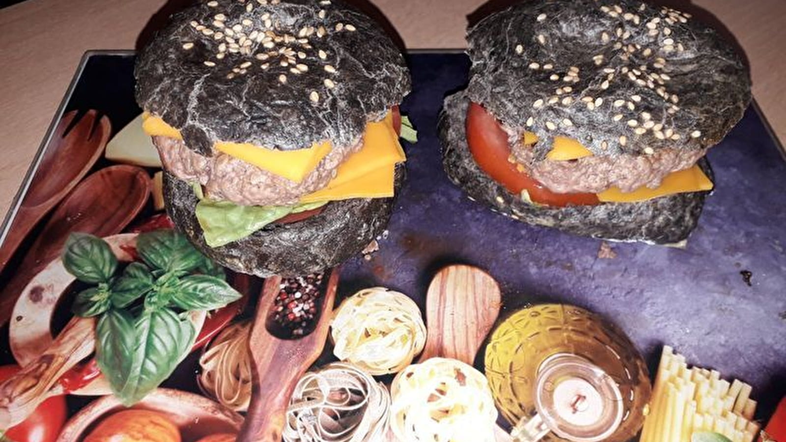 Atelier de cuisine : le hamburger d'Halloween