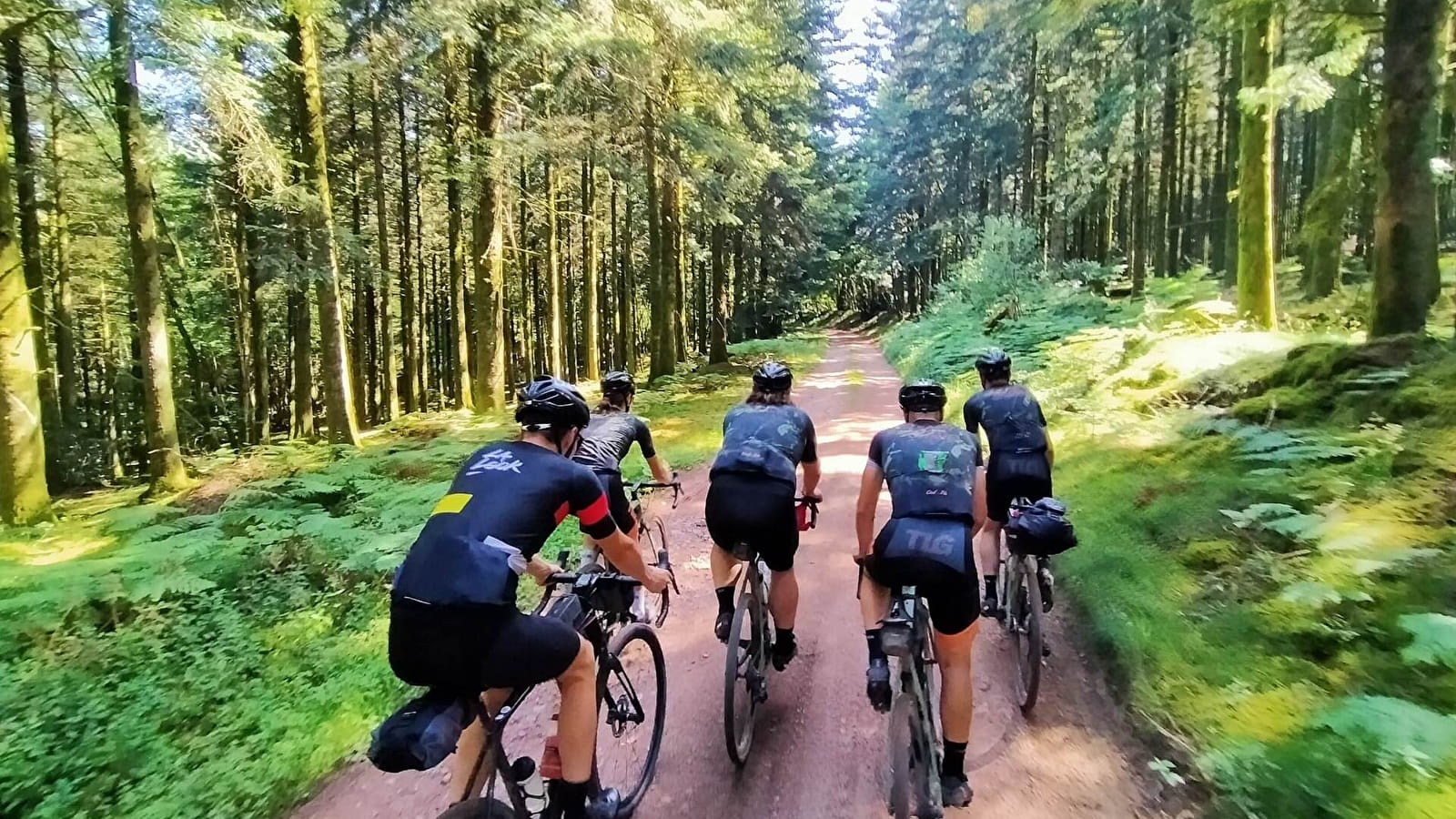 Circuit De Gravel: Boucle 60km De Montigny-en-Morvan | La Bourgogne