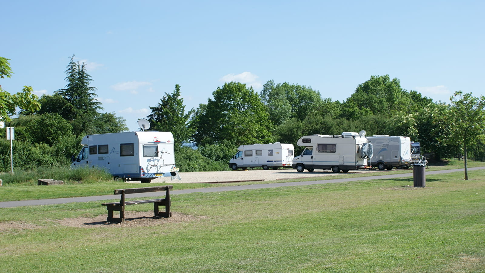 Aire de service pour camping-cars