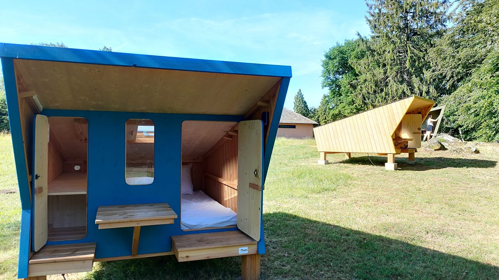 Location Cabane étape Bleue au Lac des Settons Morvan - ACTIVITAL