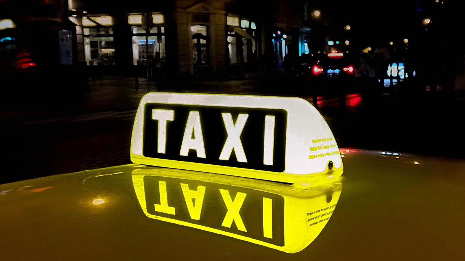 Taxis parodiens