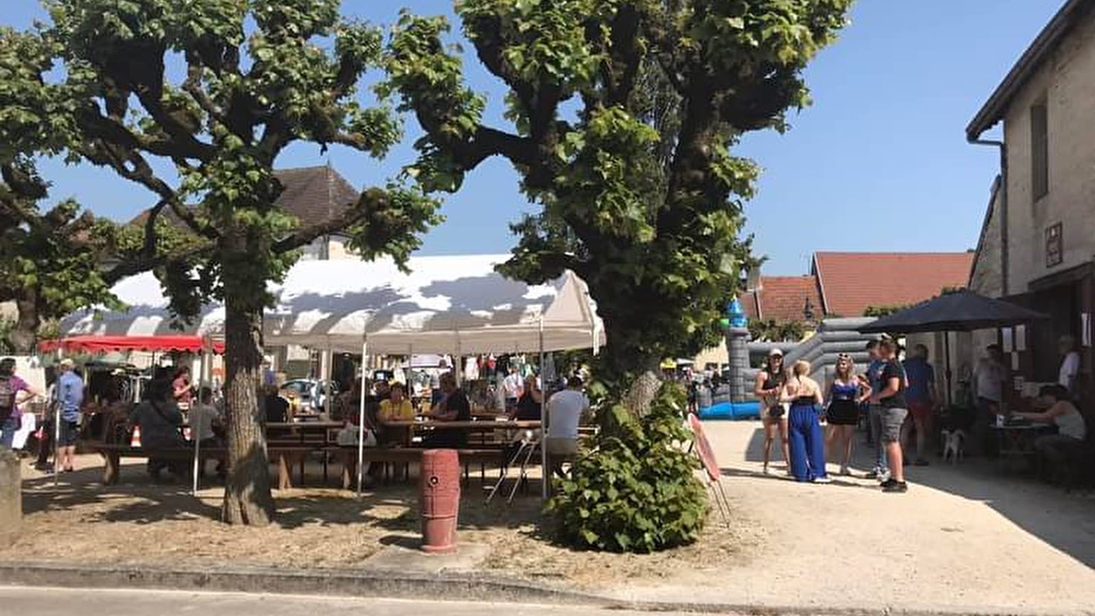 Vide Greniers & Marché de Producteurs